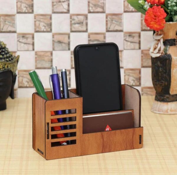 Multi Purpose Mobile Holder – Adjustable Desk & Car Mount | Buy Online in Pakistan at bazariopk.com